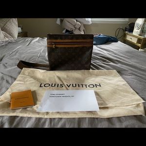 Louis Vuitton Bosphore Crossbody Pouchette